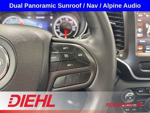 Used 2022 Jeep Cherokee Trailhawk w/ Sun, Sound & Nav Group AWD/4WD image 27