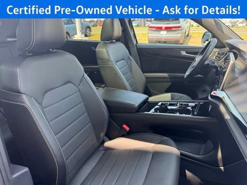 Certified 2026 Volkswagen Atlas Cross Sport SEL R-Line AWD/4WD image 24