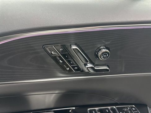 Certified 2025 Cadillac Lyriq Luxury w/ LPO, Floor Liner Package AWD/4WD image 34