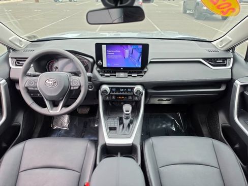 Used 2023 Toyota RAV4 XLE Premium AWD/4WD image 30