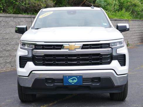 Certified 2025 Chevrolet Silverado 1500 LT AWD/4WD image 2