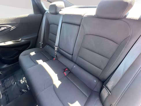 Used 2023 Chevrolet Malibu LT FWD image 30