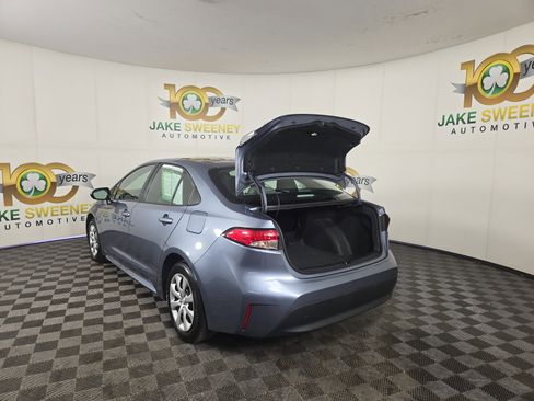 Used 2025 Toyota Corolla LE image 30