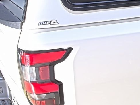 Used 2025 Nissan Frontier SV image 13