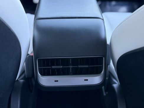 Used 2020 Tesla Model 3 Performance image 49