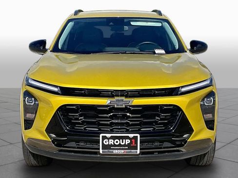 Used 2025 Chevrolet Trax ACTIV FWD image 4