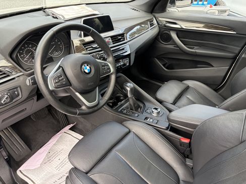 Used 2018 BMW X1 xDrive28i AWD/4WD image 10