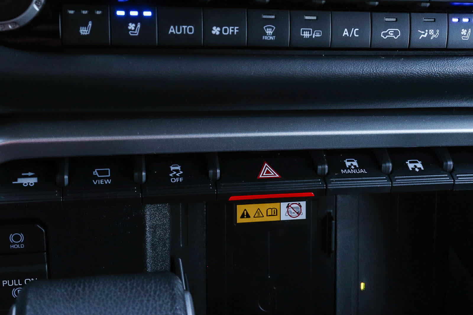 Used 2024 Toyota Sequoia Platinum AWD/4WD image 37