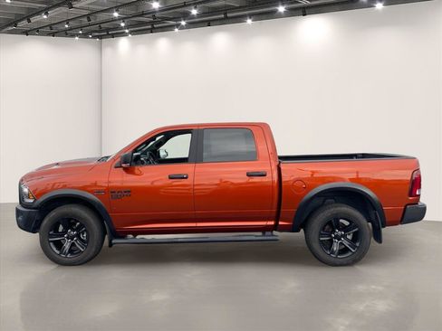 Used 2023 RAM 1500 Warlock AWD/4WD image 4