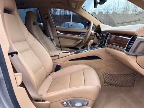 Used 2012 Porsche Panamera S image 41