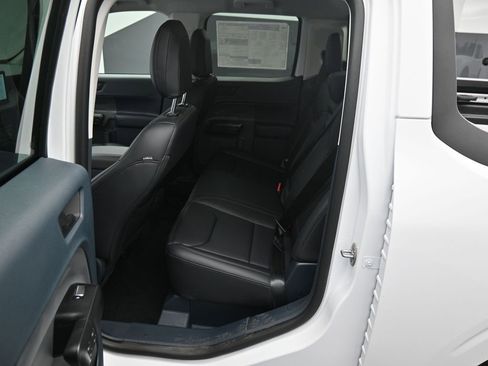 New 2025 Ford Maverick Lariat w/ Black Appearance Package AWD/4WD image 18