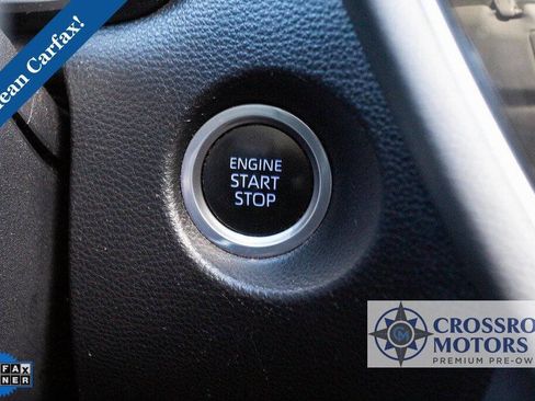 Used 2022 Toyota Corolla Cross XLE w/ Convenience Package image 38