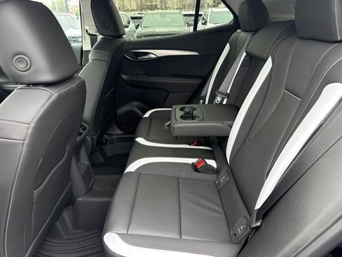 New 2026 Buick Envision Sport Touring AWD/4WD image 6