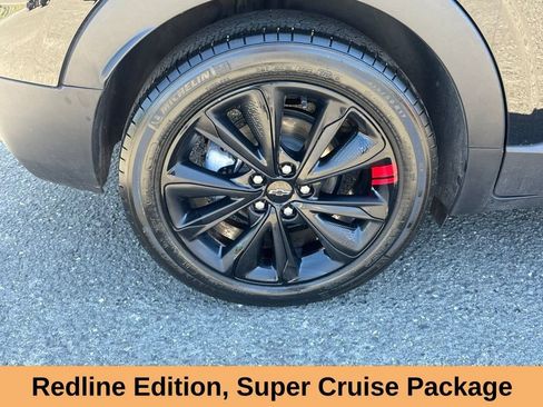 Used 2023 Chevrolet Bolt EUV Premier w/ Sun & Sound Package FWD image 16