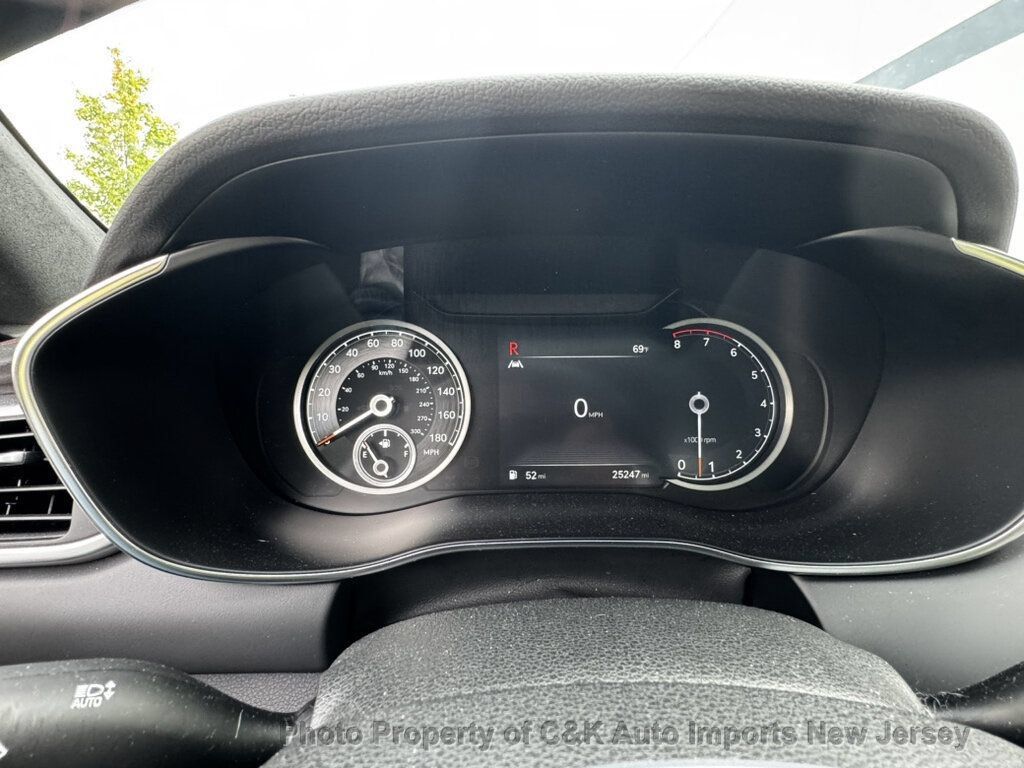 Used 2023 Genesis G70 3.3T w/ Sport Prestige Package AWD/4WD image 39
