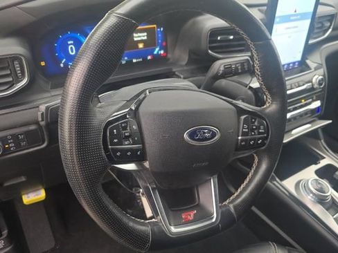 Used 2021 Ford Explorer ST w/ Equipment Group 401A AWD/4WD image 12