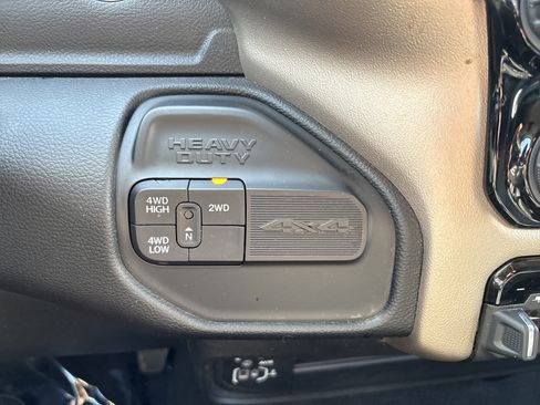 Certified 2024 RAM 2500 Laramie w/ Safety Group AWD/4WD image 30