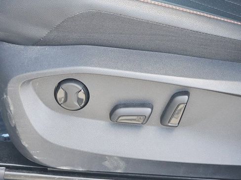 Used 2024 Volkswagen Tiguan Wolfsburg Edition image 15