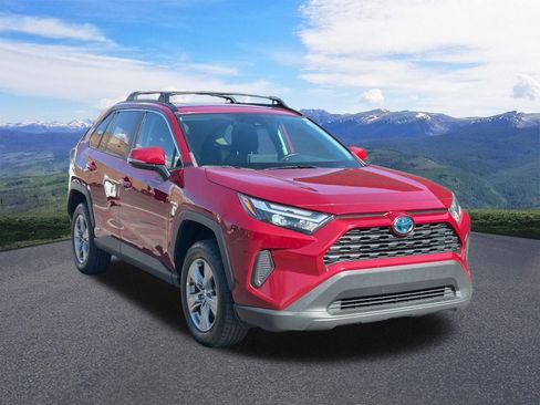 Certified 2023 Toyota RAV4 XLE w/ Convenience Package AWD/4WD image 8