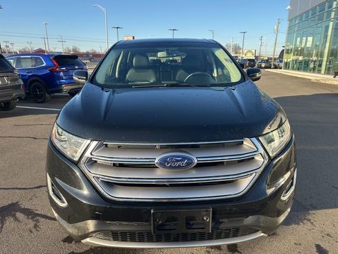 Used 2017 Ford Edge SEL w/ Equipment Group 201A image 2