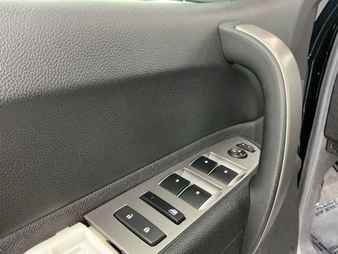Used 2013 Chevrolet Silverado 1500 LT w/ All-Star Edition AWD/4WD image 11