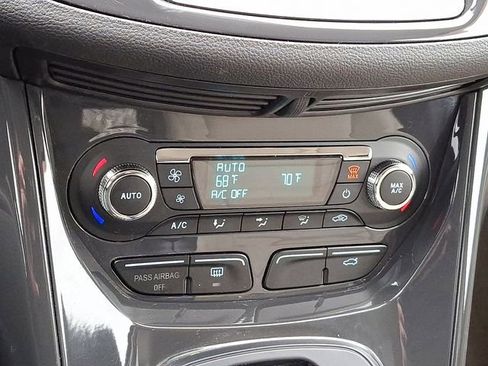 Used 2014 Ford Escape Titanium image 16