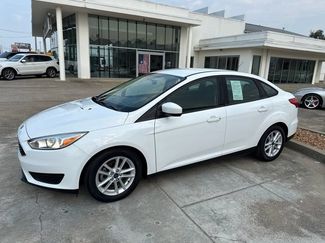 Used 2018 Ford Focus SE FWD video 1