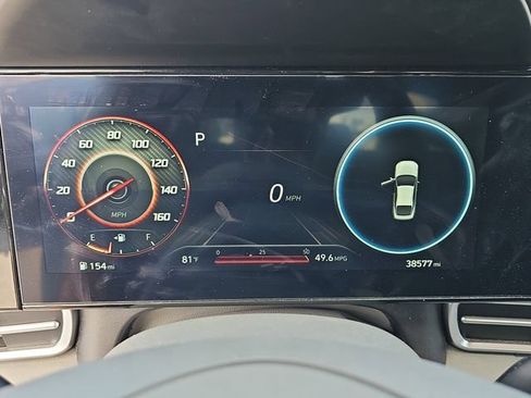 Used 2023 Hyundai Elantra SEL w/ Convenience Package FWD image 14