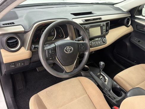 Used 2013 Toyota RAV4 XLE FWD image 4
