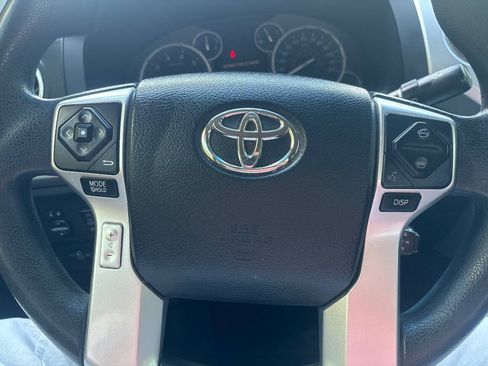 Used 2014 Toyota Tundra SR5 AWD/4WD image 14