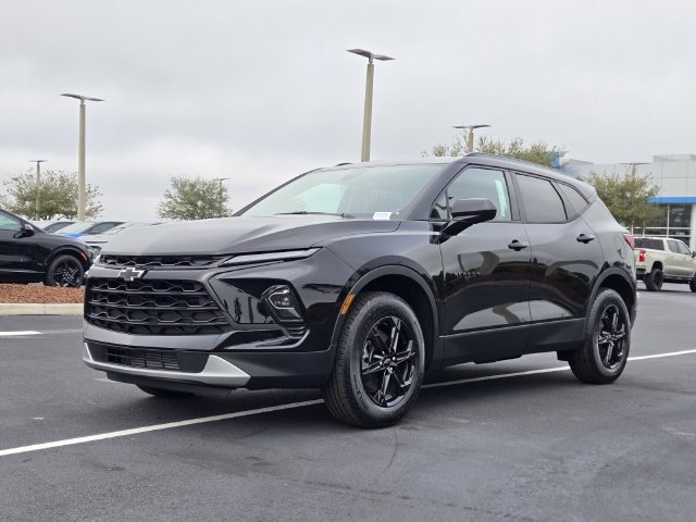 New 2026 Chevrolet Blazer LT w/ Convenience Package FWD image 2