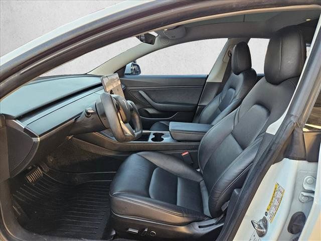 Used 2021 Tesla Model 3 Long Range AWD/4WD image 14