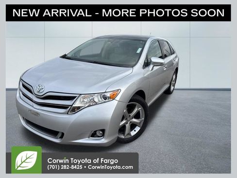 Used 2014 Toyota Venza XLE w/ XLE Premium Package AWD/4WD image 1