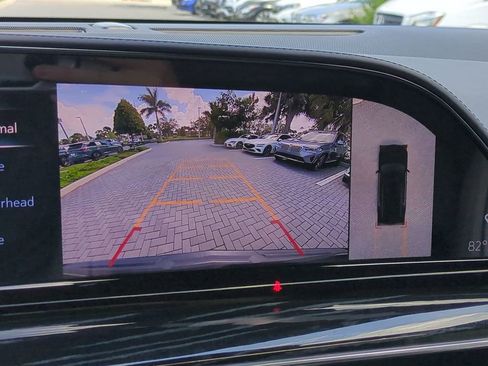 Used 2021 Cadillac Escalade ESV Sport w/ Driver Assist Tech Package image 21