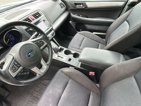 Used 2017 Subaru Legacy 2.5i Premium w/ Popular Package #1 AWD/4WD image 22