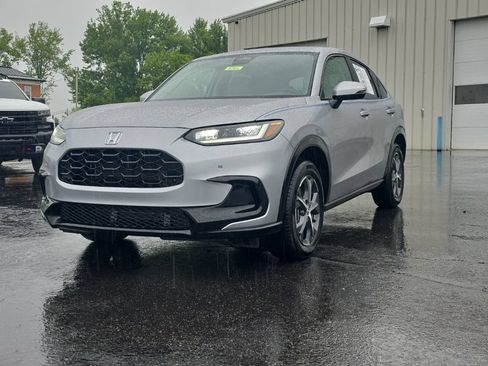 Used 2025 Honda HR-V EX-L image 3