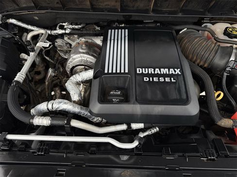 Used 2020 Chevrolet Silverado 1500 LT w/ Texas Edition image 26