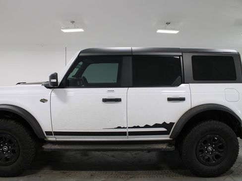 Used 2022 Ford Bronco Wildtrak image 6