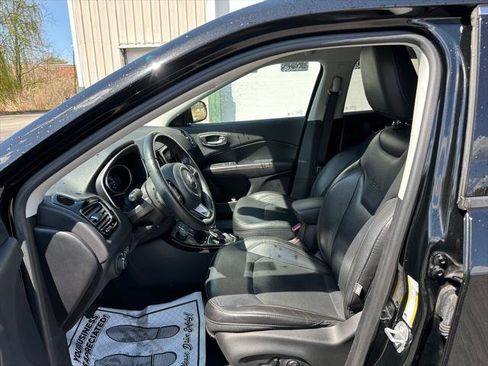 Certified 2018 Jeep Compass Limited w/ Navigation Group AWD/4WD image 22