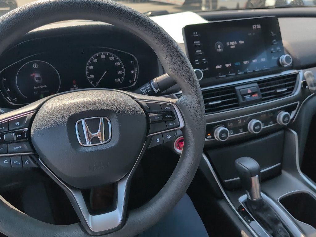 Used 2019 Honda Accord LX image 15