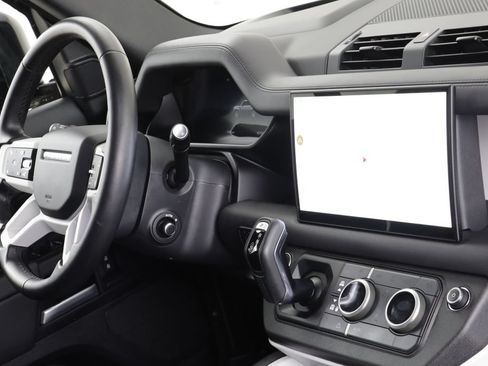Certified 2025 Land Rover Defender 110 S AWD/4WD image 22