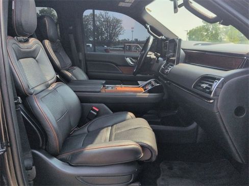 Certified 2023 Lincoln Navigator L Black Label image 32