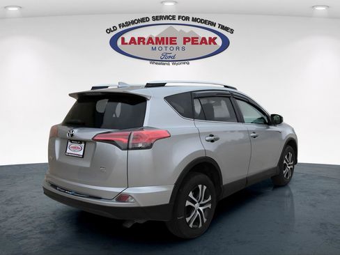 Used 2016 Toyota RAV4 LE image 3