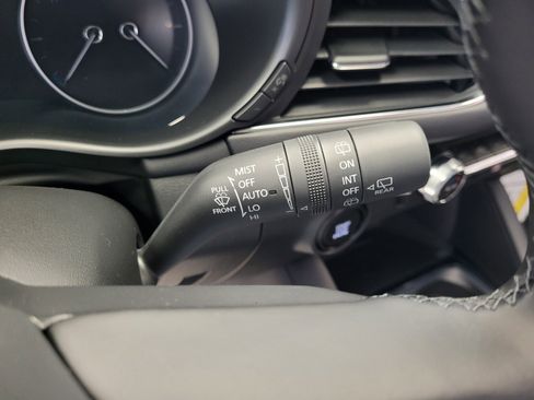 New 2026 MAZDA MAZDA3 2.5 S Hatchback w/ Premium Pkg image 31