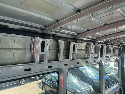 Used 2023 Mercedes-Benz Sprinter 3500 w/ Parking Package image 27