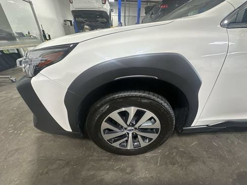 Used 2023 Subaru Outback Premium AWD/4WD image 23