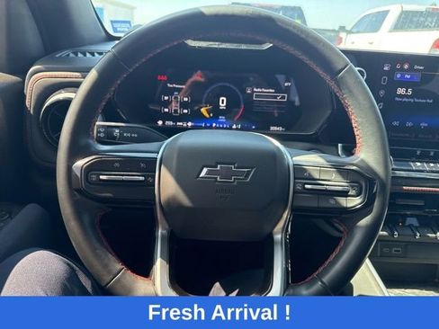 Used 2024 Chevrolet Colorado Z71 w/ Advanced Trailering Package AWD/4WD image 6