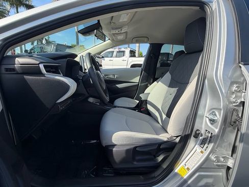 Certified 2021 Toyota Corolla LE FWD image 9