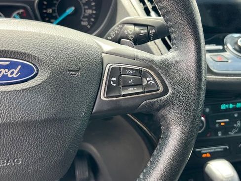 Used 2017 Ford Escape Titanium AWD/4WD image 44