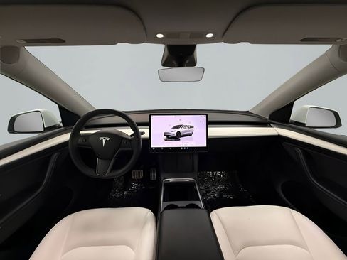 Used 2022 Tesla Model Y Performance AWD/4WD image 15